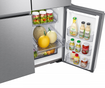 RF9000 Family Hub French Style Fridge Freezer with Beverage Centre™ Silver 637 (detail4 Silver)