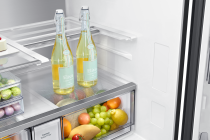 Samsung Family Hub RF65DG9H0EB1EU French Style Fridge Freezer with Beverage Center™ - Black Black 636 L (slide-in-shelf Black)