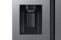 Samsung RS64DG5303S9EU American Style Fridge Freezer with SpaceMax™ Technology - Refined Inox Silver 635 L (detail1-dispenser Silver)